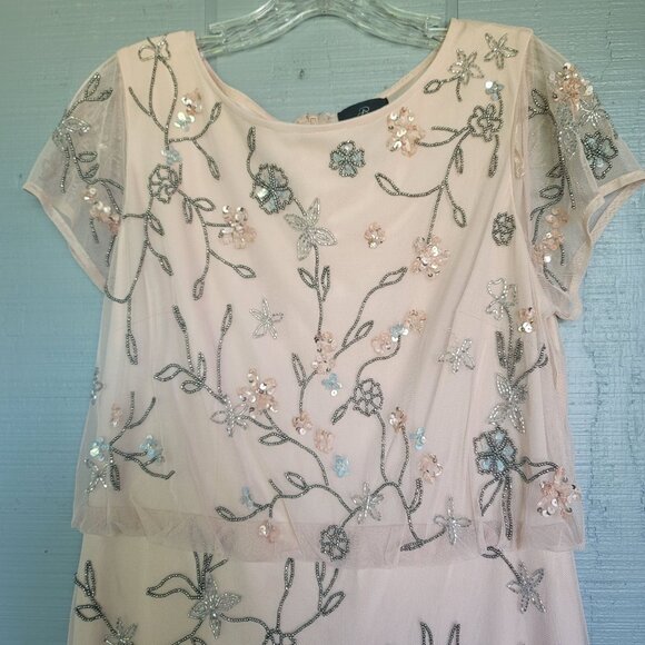 Adrianna Papell Beaded and Sequins Flutter-Sleeve Blush-Pink Dress. Size 10 - Picture 3 of 15